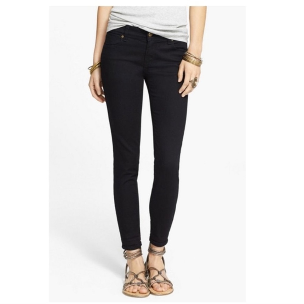 Free People Black Skinny Straight Denim Jeans sz 25